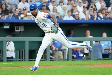 yankees sportsbookwire|New York Yankees at Kansas City Royals odds, picks and .